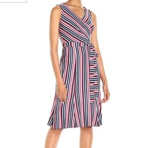 Donna Morgan Women's Matte Jersey Wrap Front Dress